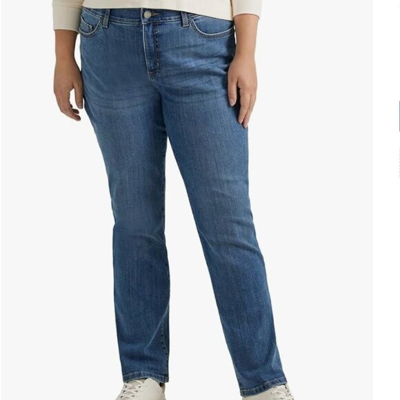 NWT Lee womens Plus Size Ultra Lux Comfort Flex Motion Straight Leg Jean, 22W - Picture 1 of 5